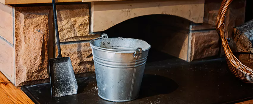 Clean The Fireplace Mantle And Hearth in Hamtramck, Michigan